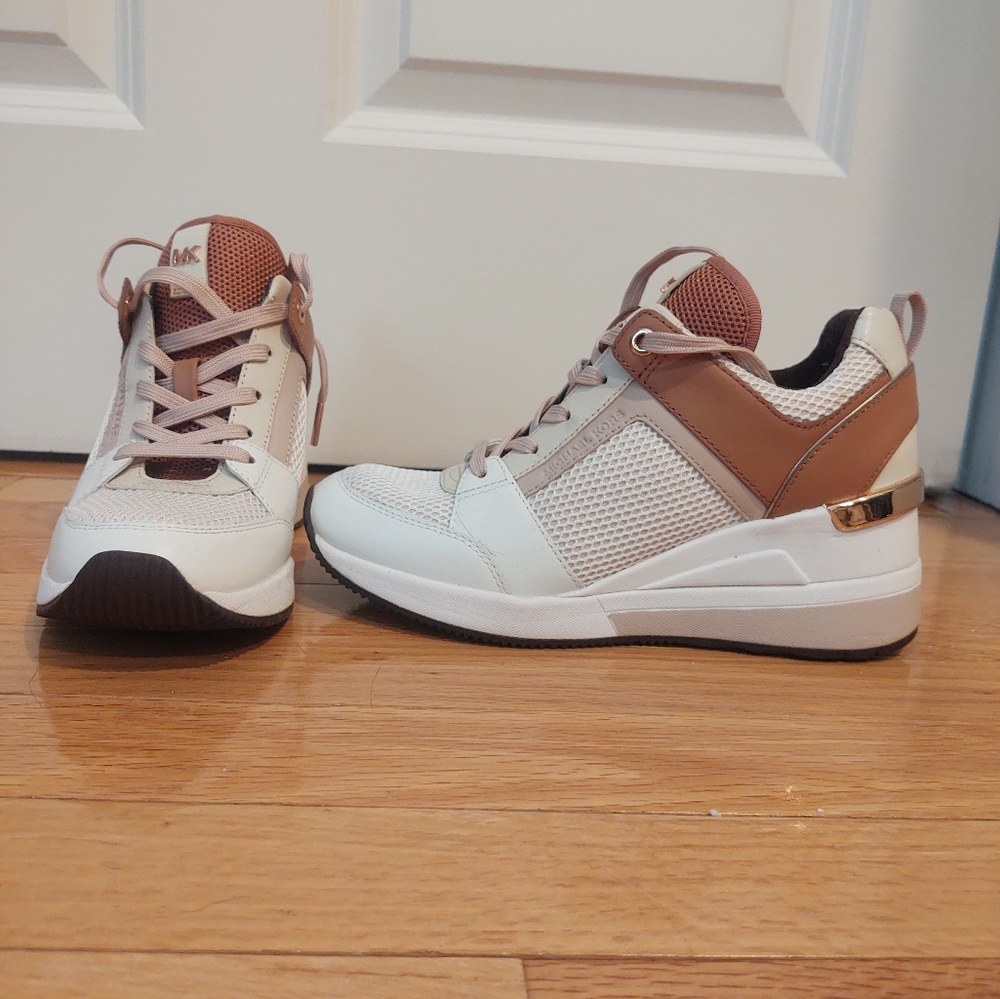 MK Georgie Wedge Trainers